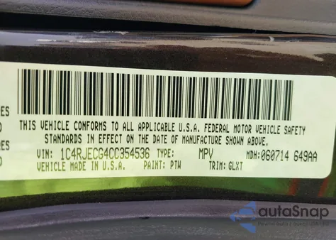 2012 Jeep Grand Cherokee Overland z USA, uszkodzony, nr VIN 1C4RJECG4CC354536